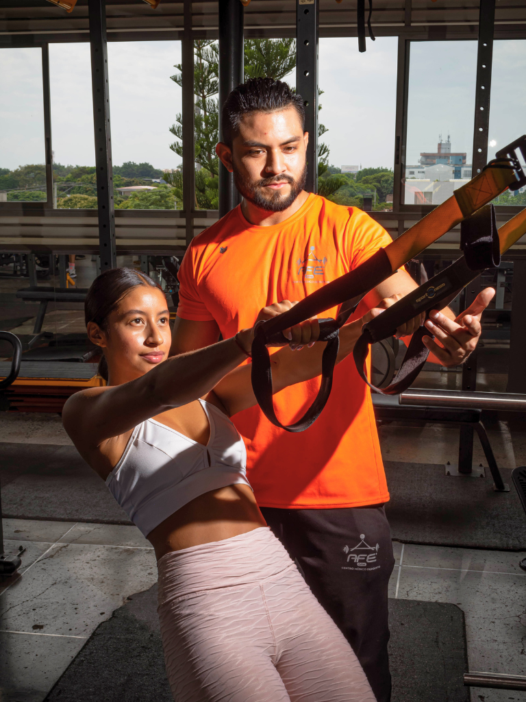 AFE Gym Blog Agosto 02 Entrenamiento asistido entrenadores